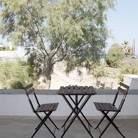 Seaside Naousa Hotel 3*